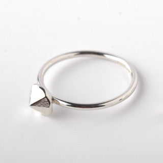 Pointy silver ring